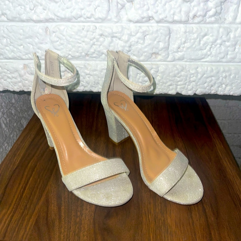 Windsor heels silver